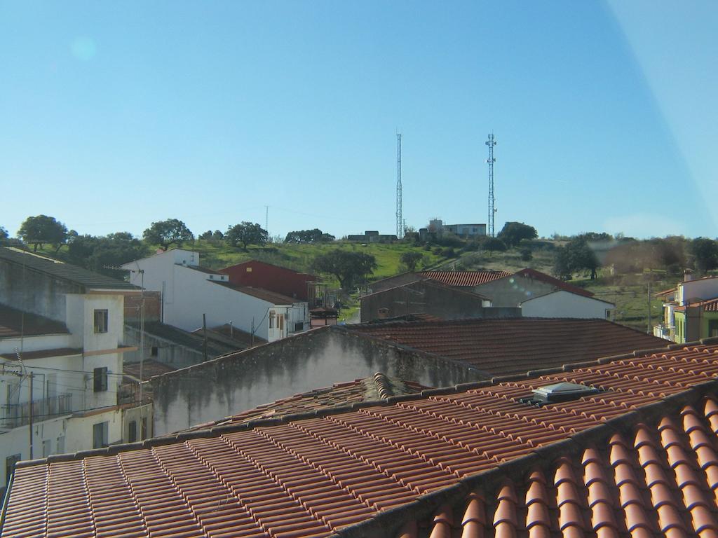 Hostal Ciudad De Caparra Carcaboso Exterior foto